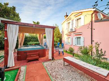 Kuca, Umag, prodaja, 420000 €, 143 m2