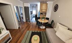 Trosoban stan, Rijeka, Donja Vežica, prodaja, 293500 €, 52 m2