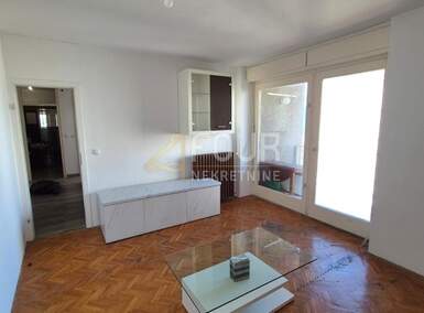 Trosoban stan, Rijeka, Krimeja, prodaja, 185000 €, 80 m2