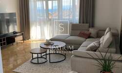 Dvosoban stan, Rijeka, Centar, najam, 900 €, 54 m2