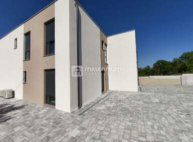 Kuca, Crikvenica, Jadranovo, prodaja, 550000 €, 123 m2