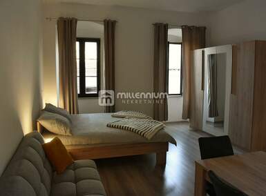 Dvosoban stan, Rijeka, Centar, prodaja, 327000 €, 78 m2