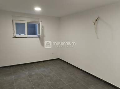 Dvosoban stan, Viškovo, Marinići, prodaja, 80000 €, 44 m2