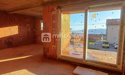 Cetvorosoban stan, Viškovo, Marinići, prodaja, 320000 €, 80 m2