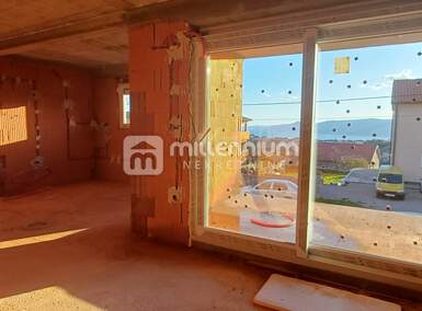 Cetvorosoban stan, Viškovo, Marinići, prodaja, 320000 €, 80 m2