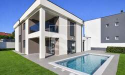 Kuca, Poreč, prodaja, 690000 €, 160 m2