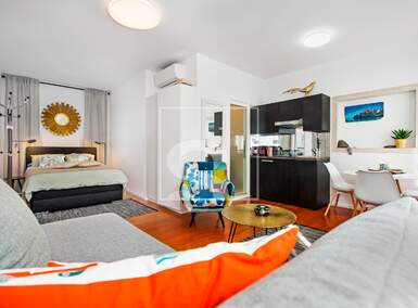 Stan, Rovinj, prodaja, 1500000 €, 180 m2