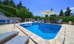 Kuca, Novi Vinodolski, prodaja, 650000 €, 192 m2