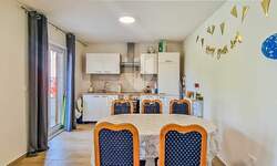 Stan, Buje, Kaštel, prodaja, 370000 €, 117 m2