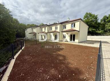 Kuca, Viškovo, Marinići, prodaja, 275000 €, 92 m2