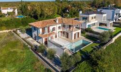 Kuca, Poreč, prodaja, 745000 €, 174 m2
