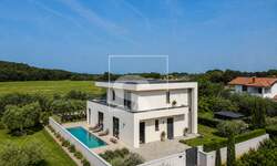 Kuca, Poreč, prodaja, 740000 €, 167 m2