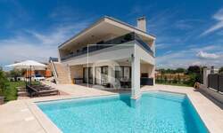 Kuca, Poreč, prodaja, 1250000 €, 222 m2