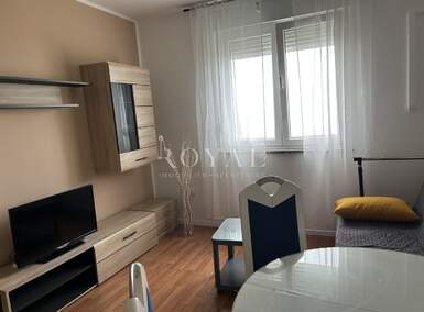 Dvosoban stan, Rijeka, Trsat, najam, 500 €, 40 m2
