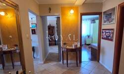 Trosoban stan, Rijeka, Škurinje, najam, 750 €, 77 m2