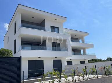 Cetvorosoban stan, Malinska-Dubašnica, Malinska, prodaja, 470000 €, 111 m2