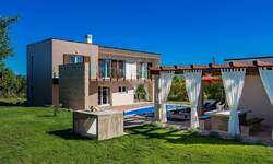 Kuca, Labin, prodaja, 757000 €, 208 m2