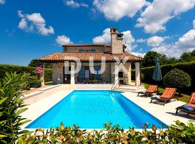 Kuca, Tinjan, prodaja, 499000 €, 162 m2
