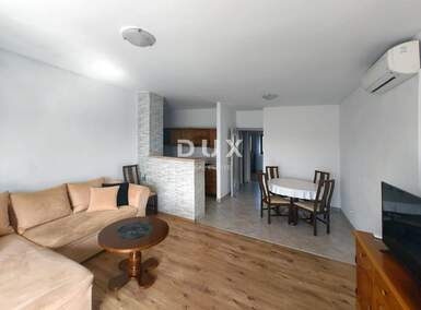 Dvosoban stan, Poreč, prodaja, 250000 €, 66 m2