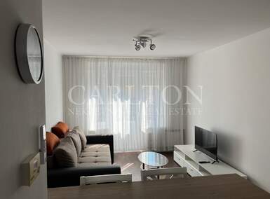 Trosoban stan, Zagreb, Maksimir, najam, 1000 €, 70 m2