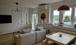 Trosoban stan, Zagreb, Donji Grad, najam, 1200 €, 80 m2