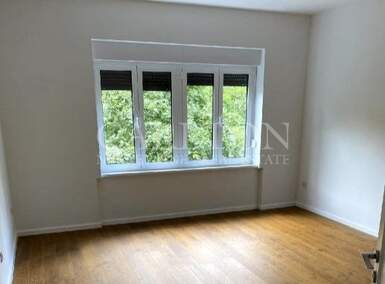 Trosoban stan, Zagreb, Donji Grad, najam, 1250 €, 78 m2