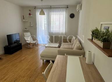 Trosoban stan, Zagreb, Trnje, najam, 850 €, 64 m2
