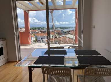 Kuca, Vodice, prodaja, 433000 €, 333 m2