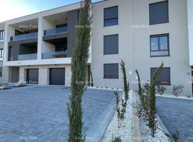 Trosoban stan, Pula, prodaja, 355000 €, 123 m2