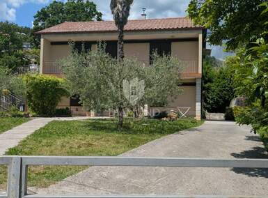 Kuca, Lovran, prodaja, 726000 €, 180 m2