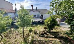 Kuca, Opatija, Pobri, prodaja, 250000 €, 120 m2