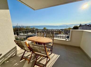 Dvosoban stan, Kostrena, najam, 1200 €, 61 m2