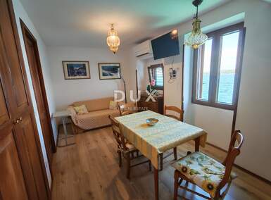 Dvosoban stan, Rovinj, prodaja, 332500 €, 35 m2