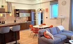 Trosoban stan, Rijeka, Centar, najam, 850 €, 72 m2