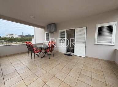 Kuca, Rab, Barbat na Rabu, prodaja, 600000 €, 214 m2