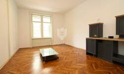 Dvosoban stan, Rijeka, Centar, prodaja, 285000 €, 81 m2