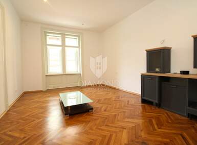 Dvosoban stan, Rijeka, Centar, prodaja, 285000 €, 81 m2