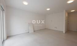Trosoban stan, Vodice, prodaja, 248000 €, 67 m2