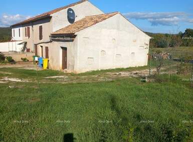 Kuca, Rovinj, prodaja, 350000 €, 130 m2
