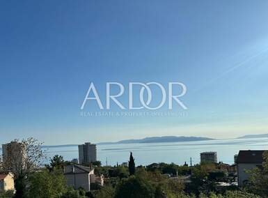 Trosoban stan, Rijeka, Zamet, najam, 800 €, 67 m2