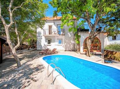 Kuca, Krk, Kornić, prodaja, 590000 €, 250 m2