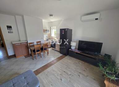 Trosoban stan, Viškovo, Marinići, prodaja, 215000 €, 56 m2