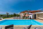 Kuca, Umag, prodaja, 1200000 €, 355 m2