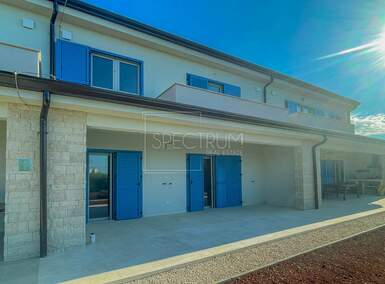 Kuca, Umag, prodaja, 550000 €, 125 m2