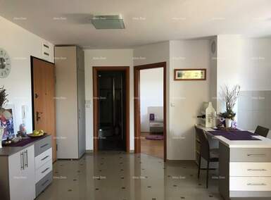 Jednosoban stan, Banjole, najam, 800 €, 48 m2