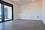 Trosoban stan, Rab, Barbat na Rabu, prodaja, 449000 €, 90 m2