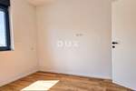 Trosoban stan, Rab, Barbat na Rabu, prodaja, 449000 €, 90 m2