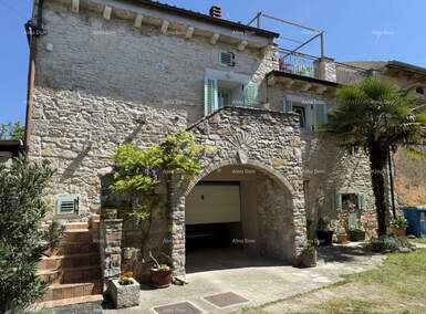 Kuca, Svetvinčenat, prodaja, 450000 €, 250 m2