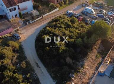 Zemljiste, Zadar, Ploča, prodaja, 105000 €, 592 m2