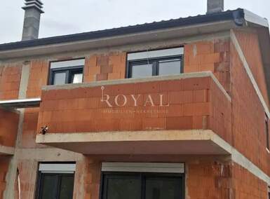 Cetvorosoban stan, Viškovo, prodaja, 340000 €, 122 m2